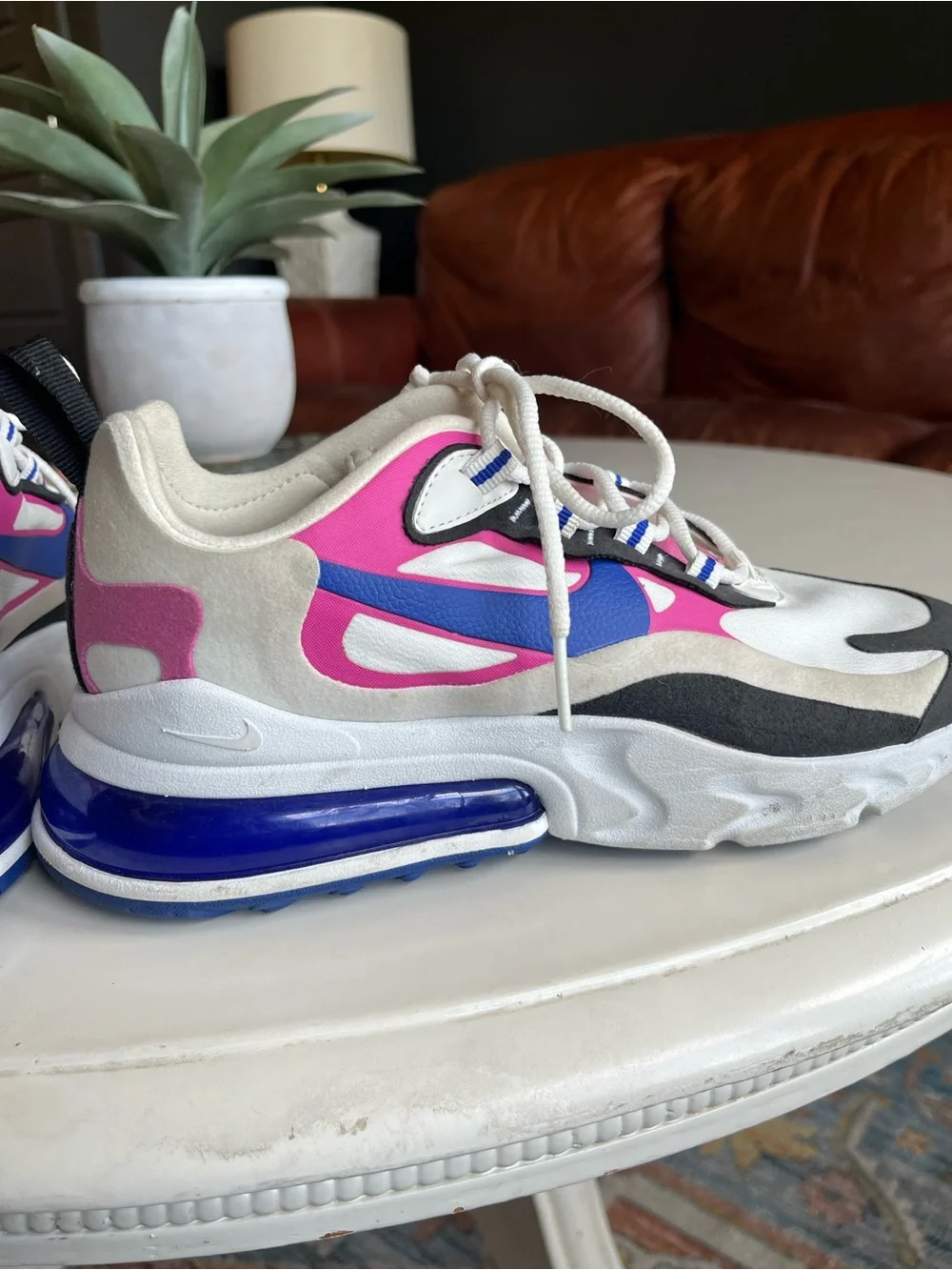Nike Air Max 270 React 💫 White Pink & Blue Sz 7